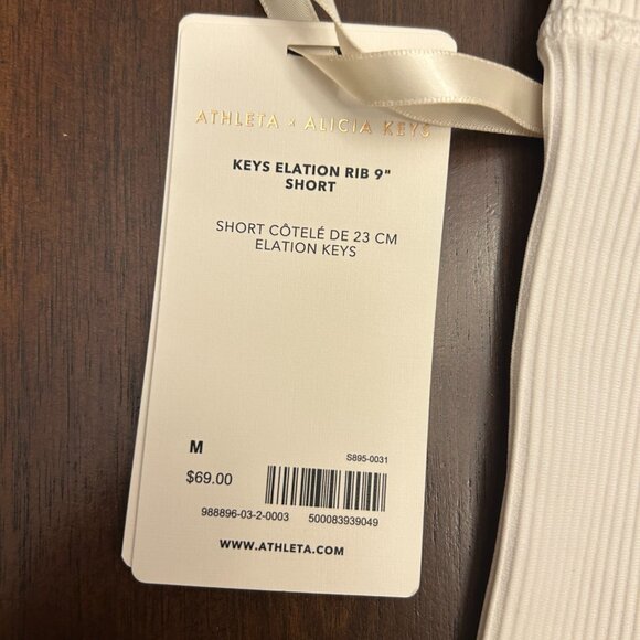 NWT Athleta + Alicia Keys Elation Ribbed Bike Shorts Cream Color Size Medium - Picture 16 of 16